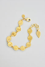 Load image into Gallery viewer, Gold Coin Chain Bracelet