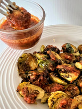 Load image into Gallery viewer, The Blonde Italian - Sauce Premio Simmer Sauce