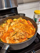 Load image into Gallery viewer, The Blonde Italian - Sauce Premio Simmer Sauce