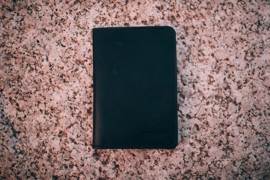 Kodiak Passport Cover