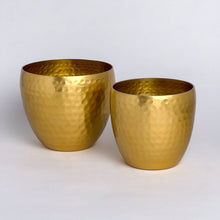 Load image into Gallery viewer, Two gold hammered pots
