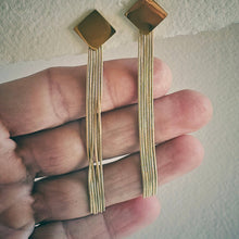 Load image into Gallery viewer, Gold plated geometric earrings
