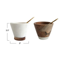 Load image into Gallery viewer, Marble &amp; Mango Wood Pinch Pots with Brass Spoons
