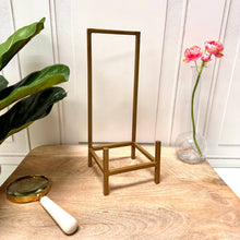 Load image into Gallery viewer, Gold iron bookstand or eisel 

