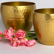 Load image into Gallery viewer, Two gold hammered pots
