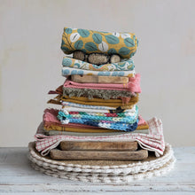 Load image into Gallery viewer, Multi Colored Crochet Pot Holders
