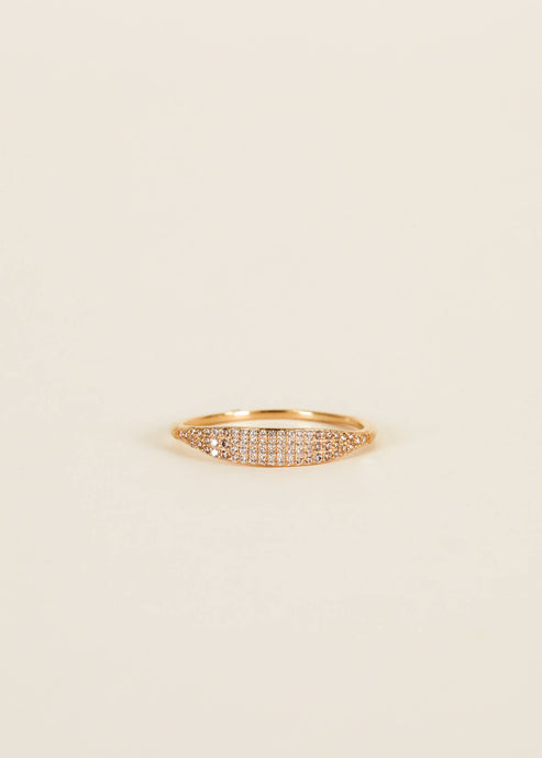 tapered pave gold ring 