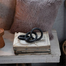 Load image into Gallery viewer, Marble Circle Chain, Black

