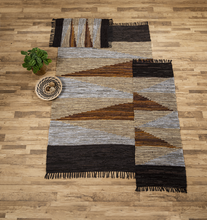 Load image into Gallery viewer, Geo Leather Chindi Rug
