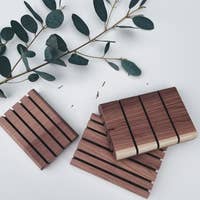 Load image into Gallery viewer, Zero Waste movement grooved red cedar soap tray

