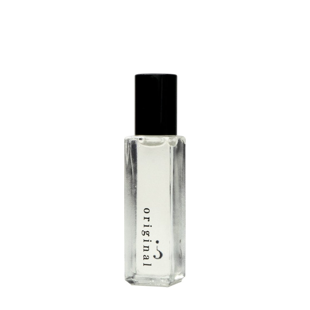 RiddleOil Original Pheromone Scent oil with Amber and Musk. 8ml glass bottle with rollerball applicator